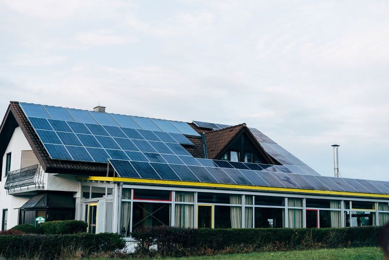 Indach Photovoltaik