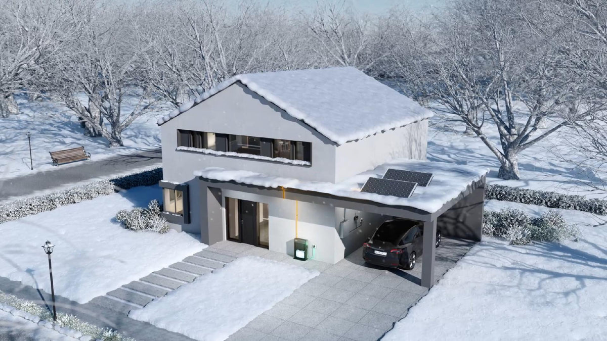 Schnee auf Solaranlage