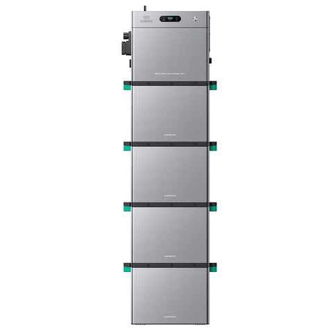 SolarFlow 2400 AC+ mit vier zus?tzlichen Batterien